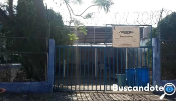 Centro de Salud - 39105 Petaquillas