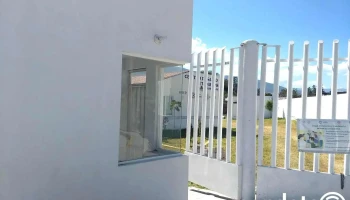 Centro de Salud Petaquillas - Barrio San Isidro
