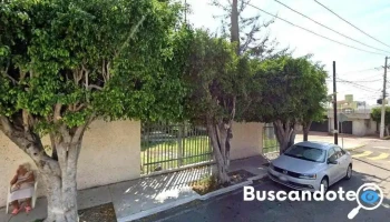 Como punto de referencia vivo frente al centro de salud san José delos olvera - 76902 San José De Los Olvera
