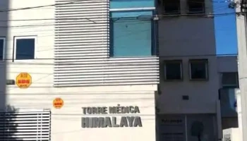 Dr. Carlos Lozano Márquez - Av. Cordillera De Los Himalaya 455-Segundo Piso