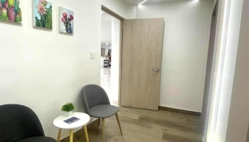 Dra. Stephanie Loredo | Consulta Integral Juriquilla - Av. De Las Ciencias 2058-Piso 24
