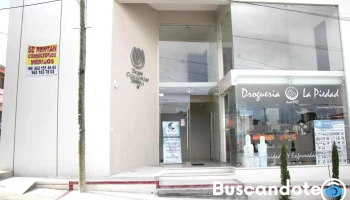 Droguería la Piedad - Calle Del Nte. Pte