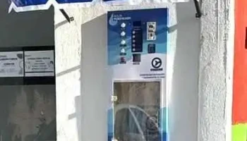 Farmacia y Centro Médico San Francisco - Tercera Chica 3