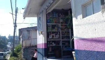 Farmacia y Consultorio Médico 