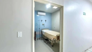 Hospital Trinidad de los Cabos - Av. De La Juventud S/n