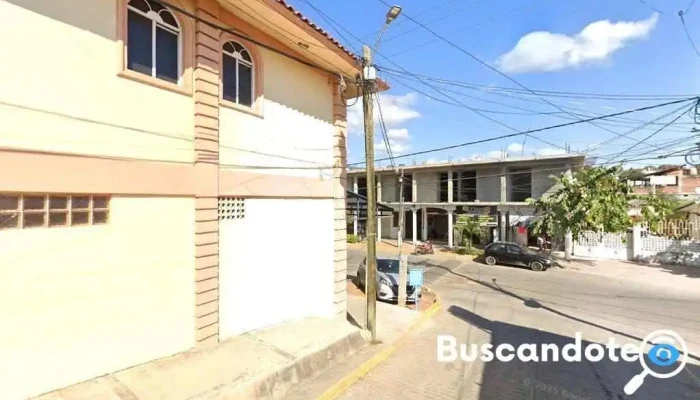 Clinica Medica Real del Sur - Silvestre Mariscal