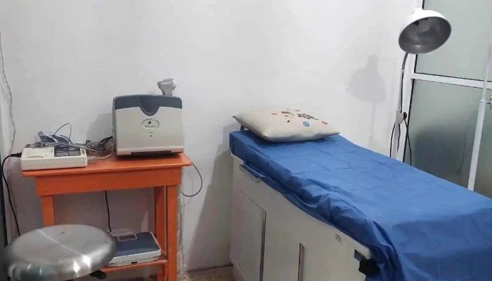 Dr Abraham Gomez Soriano Consultorio Medico Y Estudios Clinicos - Río Zumatlán 117