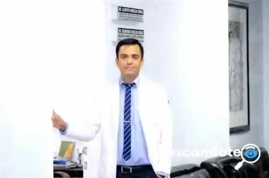Dr. Fernando Mireles Ordaz, Proctólogo - 99038 Fresnillo