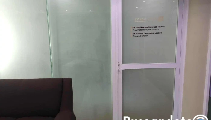 Dr. Gabriel Cervantes Lozada, Cirujano general - Centro