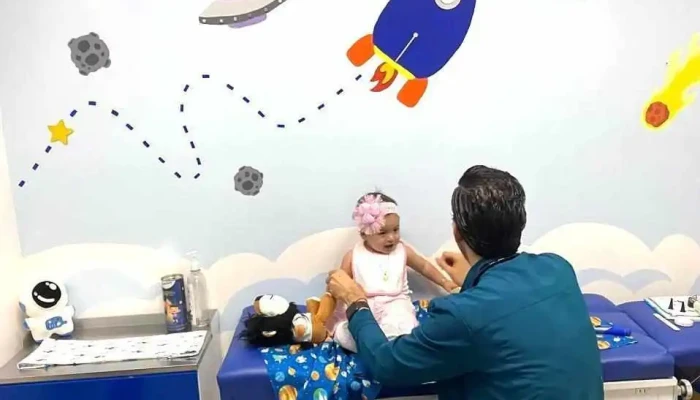 Dr. José Armando Rivera González - Hospital Mediscin