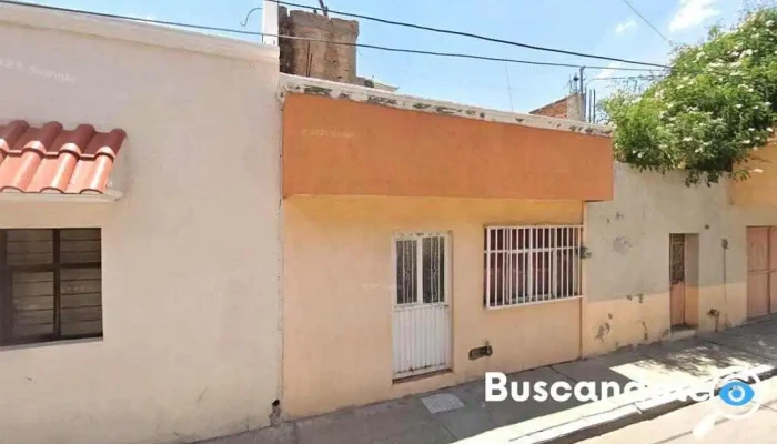 Dra. Claudia Cumplido Mier - Centro