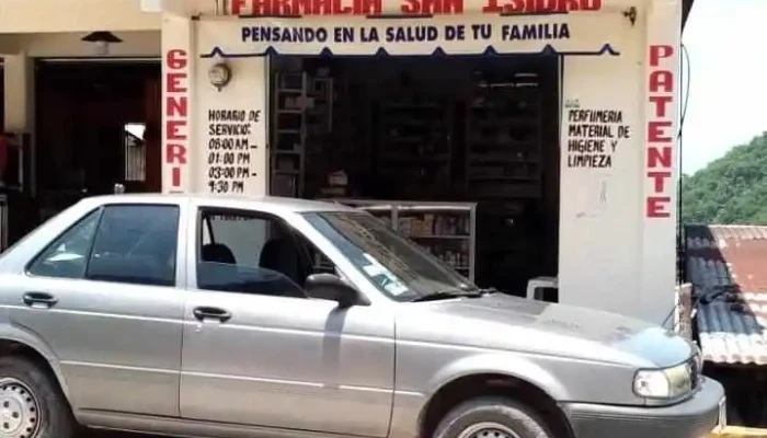 Farmacia "san Isidro" Servicio las 24hrs. - San Juan Bautista Tlacoatzintepec