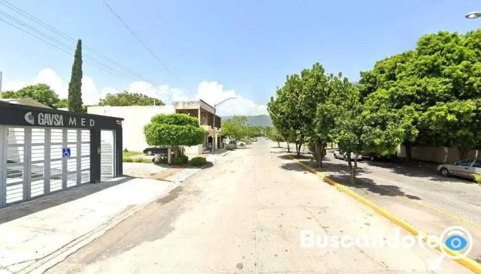 Julio Meade Garcia Medico Internista - Valle De Aguayo