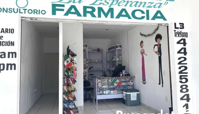 Salud integral la esperanza - Puerta De La Campanas Manzana Ana Lote Número 96-Local 3