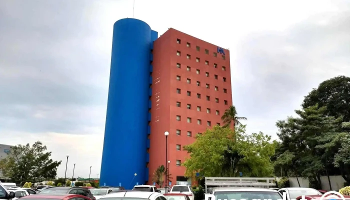 Torre de Especialidades del Hospital Ángeles Villahermosa - Atasta De Serra