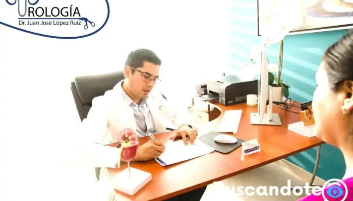 Urólogo en Tuxtla - Dr. Juan José López Ruíz - La Lomita